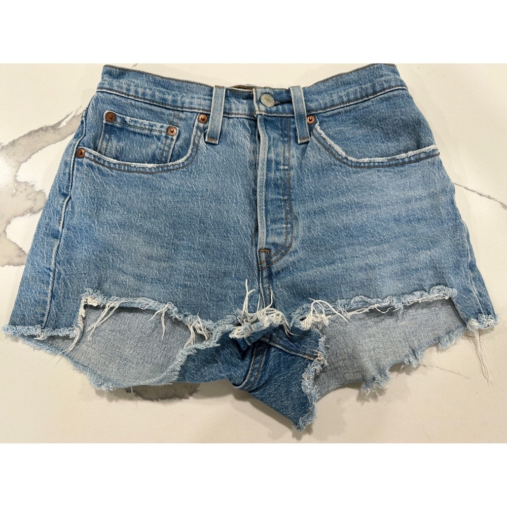 Levis 501 Original High Rise Cut Off Denim Shorts Light Wash Blue W26 56327-0251